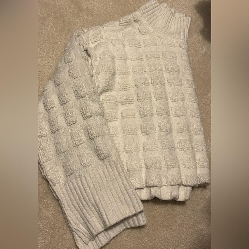 Free People Chunky Cozy White Sweater